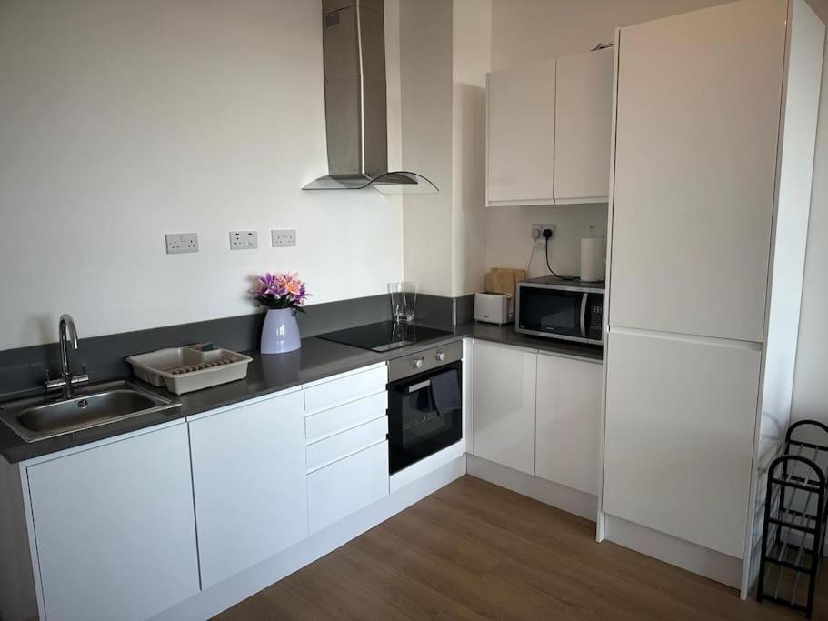 Flat 303 One Bedroom Apartment Birmingham Extérieur photo